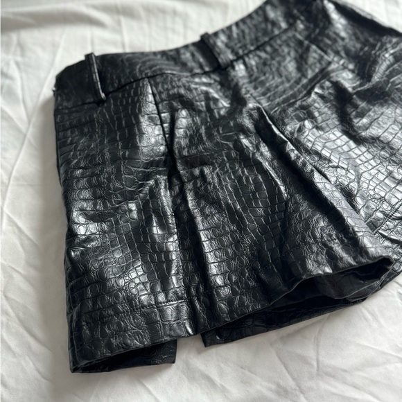Forever21 Faux Leather Skort, Wrap Skirt - Picture 4 of 5